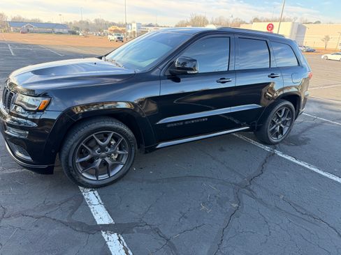 Used 2020 Jeep Grand Cherokee Limited X image 1
