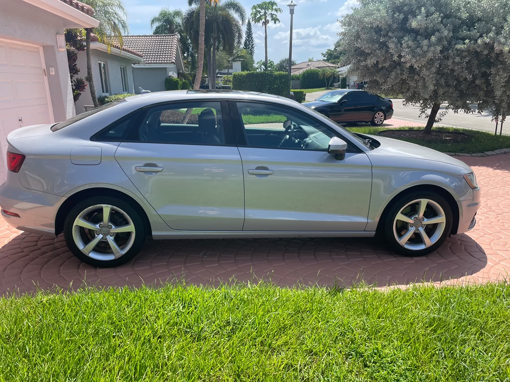 Used 2015 Audi A3 1.8T Premium w/ Driver Assistance Package FWD image 12