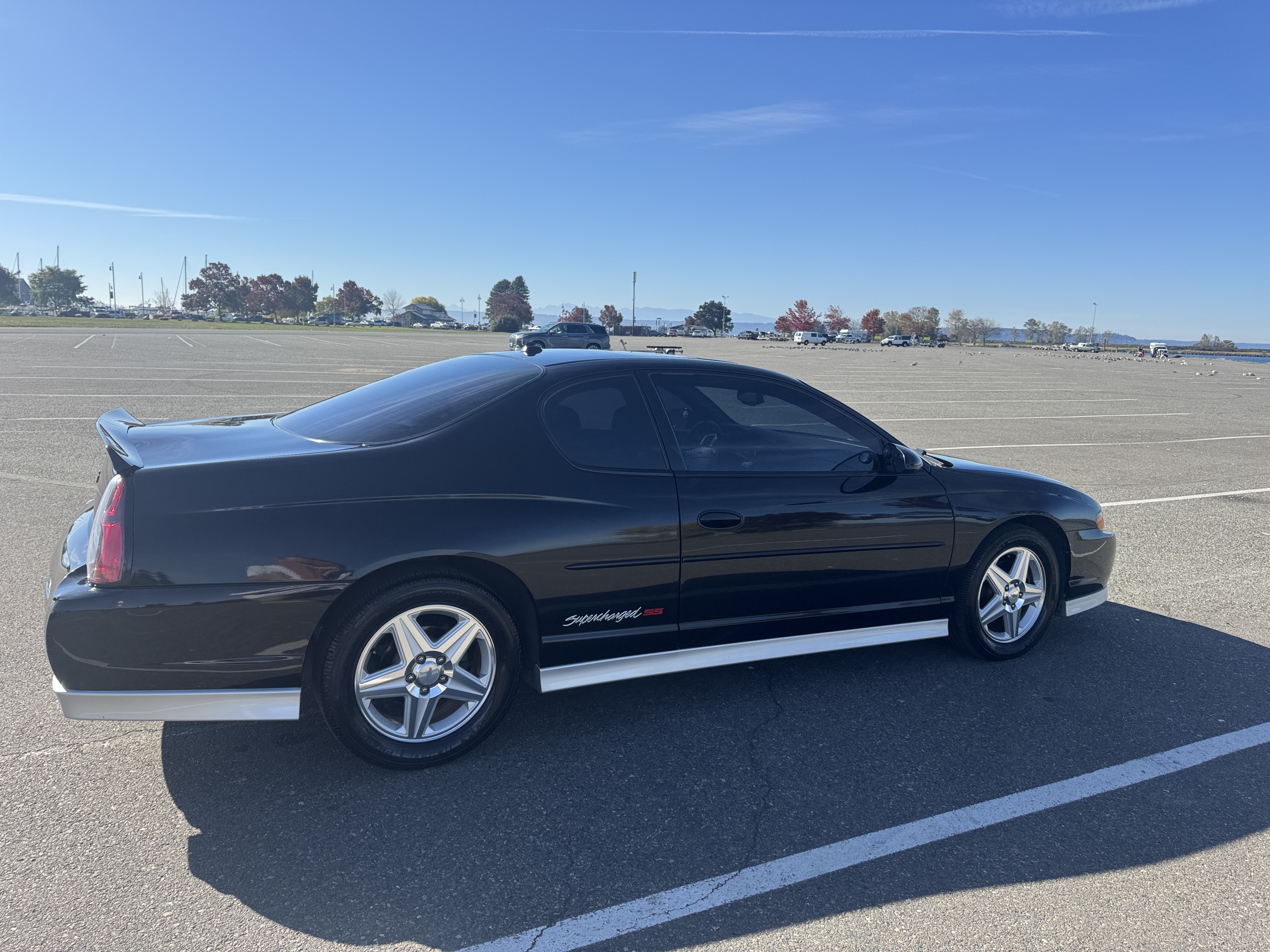 Used 2004 Chevrolet Monte Carlo SS w/ Preferred Equipment Group FWD image 5
