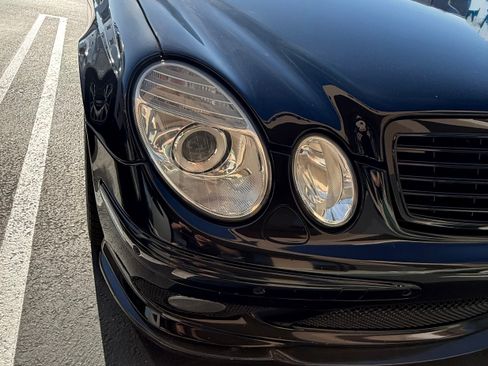 Used 2005 Mercedes-Benz E 55 AMG Sedan image 9