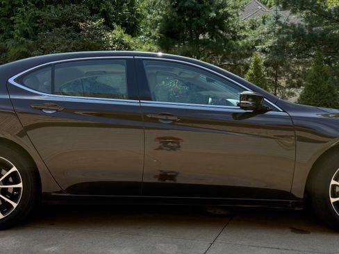 Used 2016 Acura TLX V6 w/ Technology Package FWD image 11