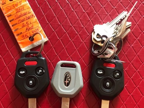 Used 2011 Subaru Outback 2.5i AWD/4WD image 29