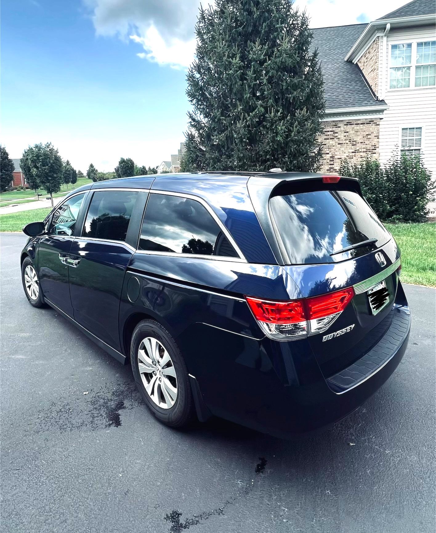 Used 2016 Honda Odyssey EX-L image 2