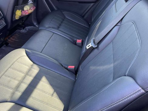 Used 2017 Mercedes-Benz GLE 350 350 4MATIC Sport Utility 4D image 13