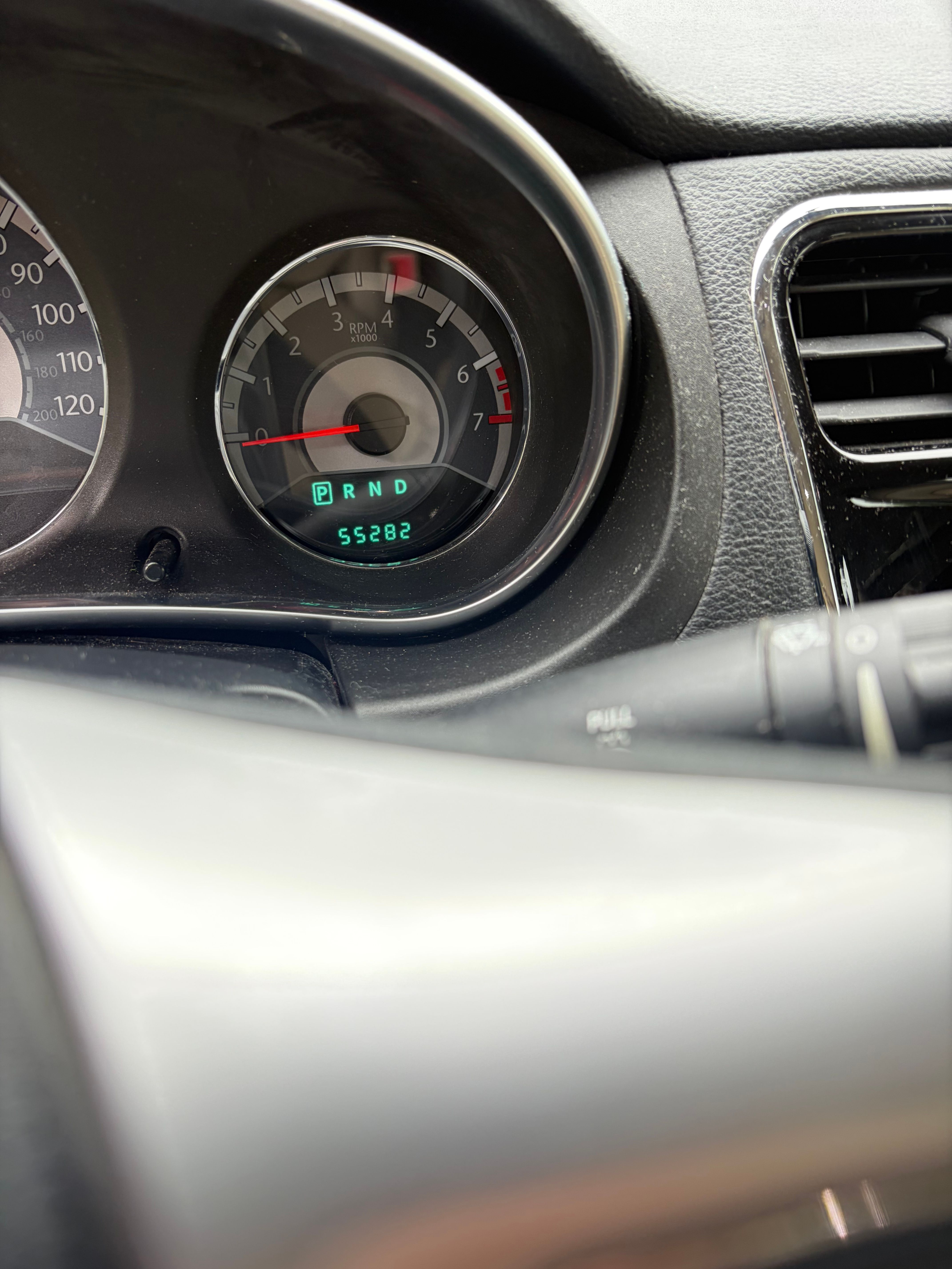 Used 2012 Chrysler 200 Limited FWD image 11