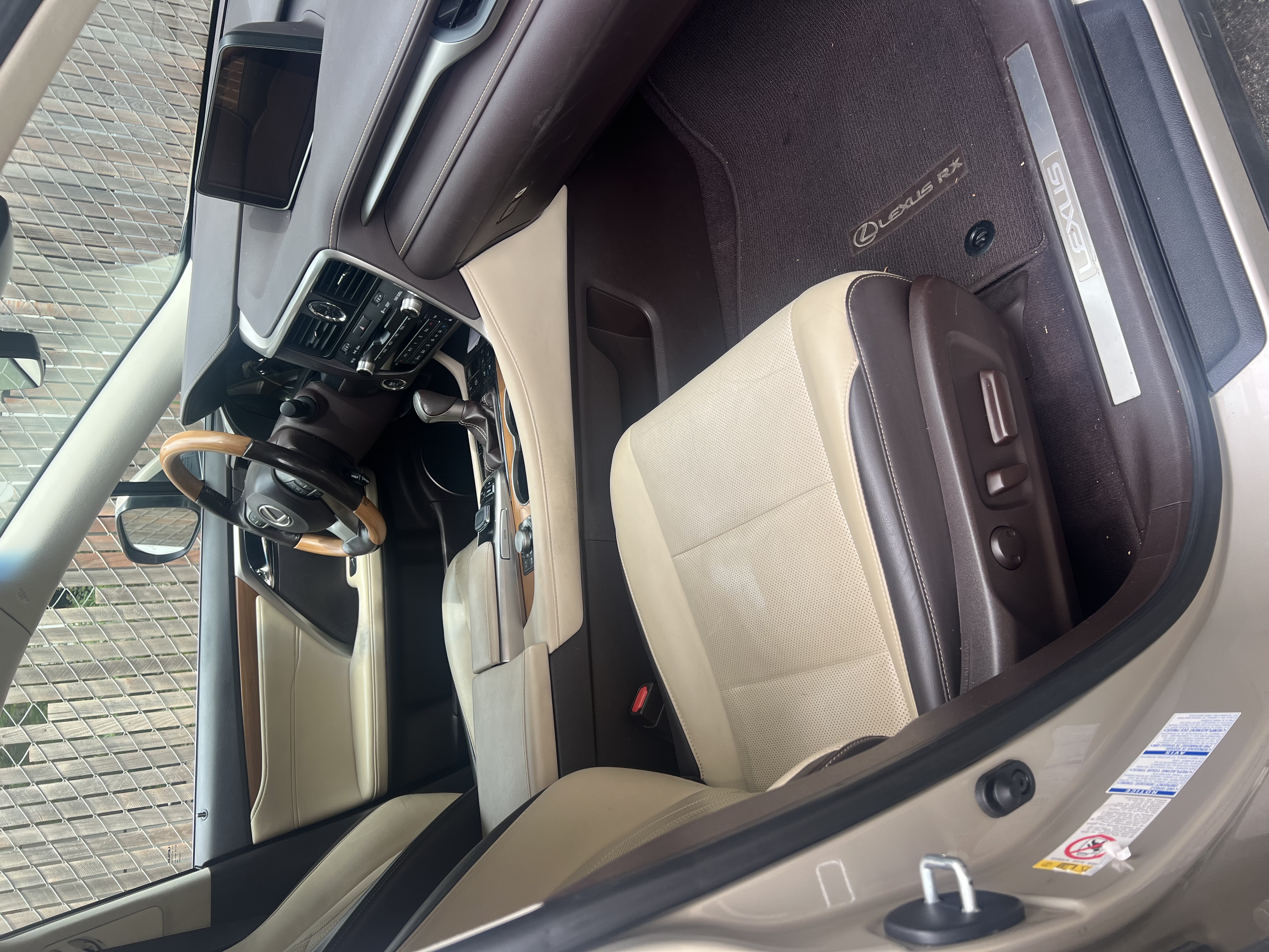 Used 2019 Lexus RX 350 AWD w/ Navigation Package image 2