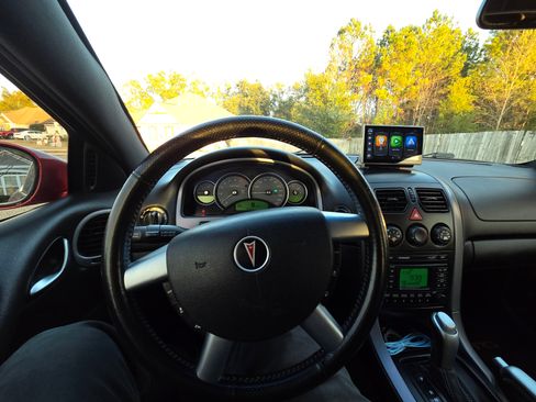 Used 2006 Pontiac GTO image 10