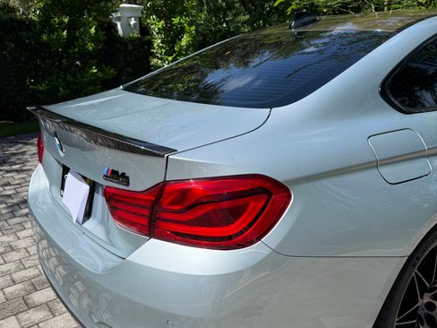 Used 2018 BMW M4 Coupe RWD image 29