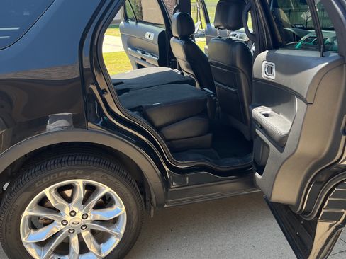 Used 2013 Ford Explorer Limited image 4