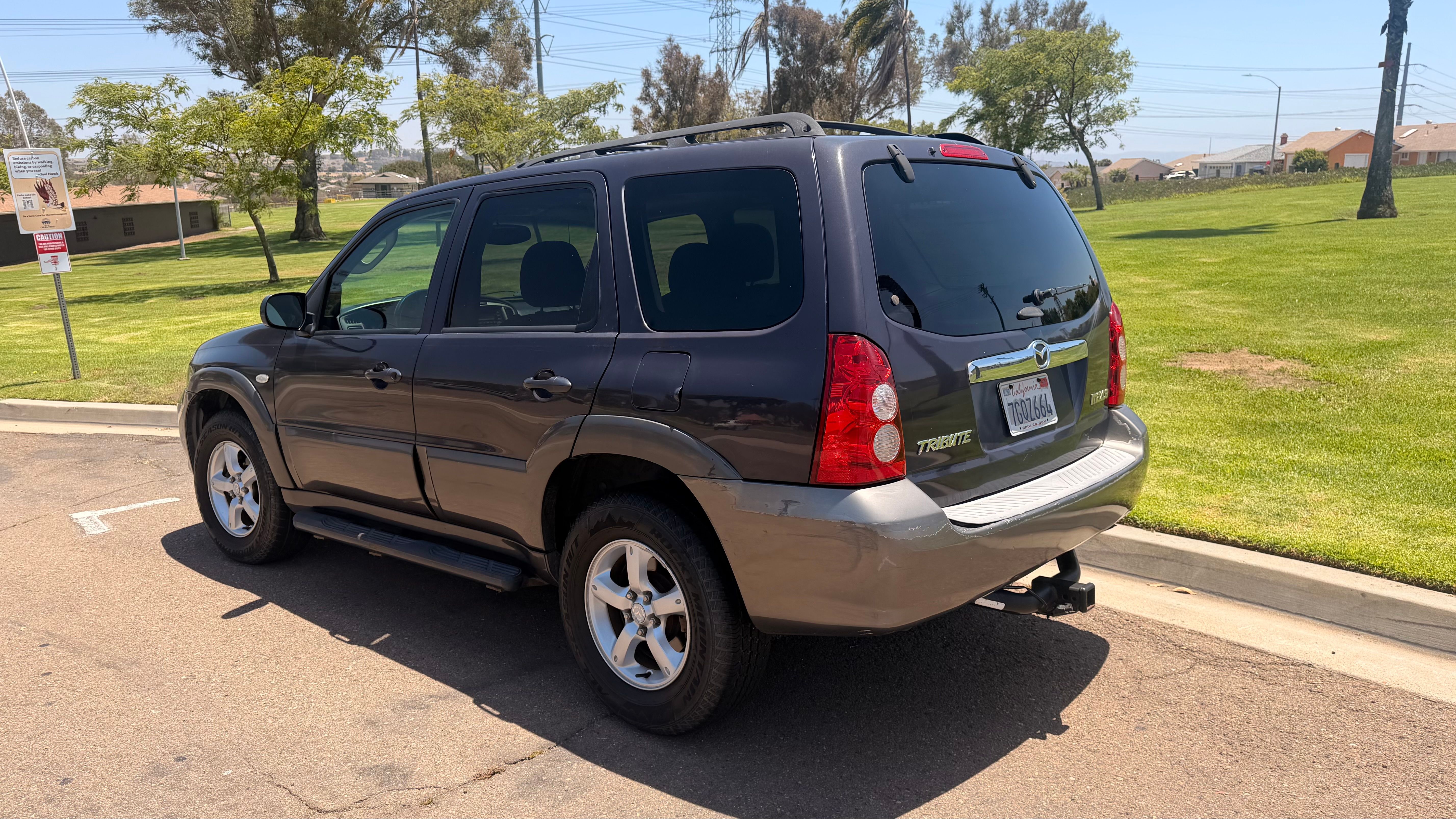 Used 2005 MAZDA Tribute s w/ Package 1 AWD/4WD image 4