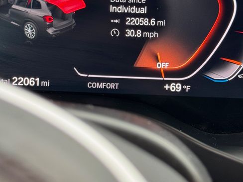 Used 2022 BMW X3 xDrive30i w/ M Sport Package 2 image 6