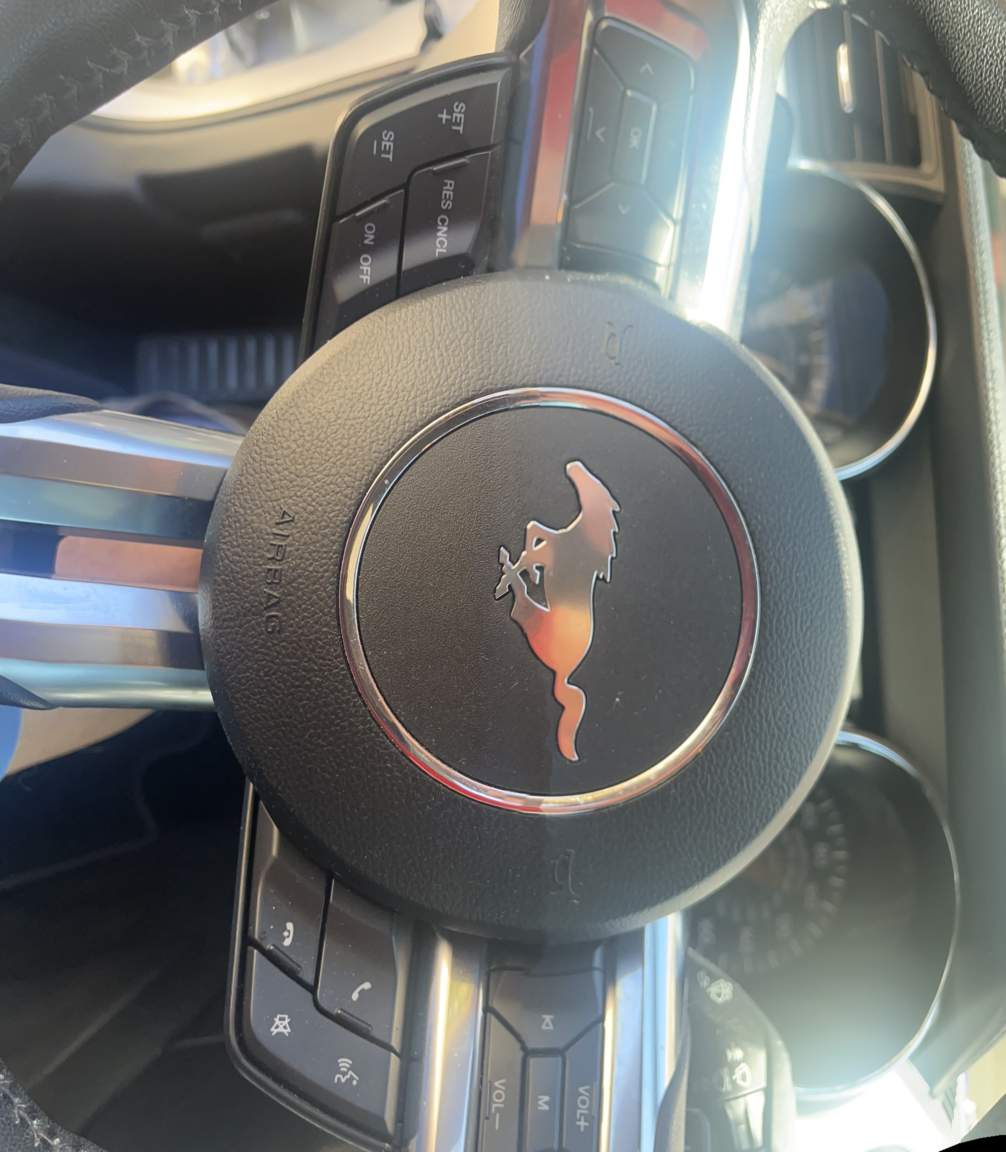 Used 2017 Ford Mustang GT Premium RWD image 6
