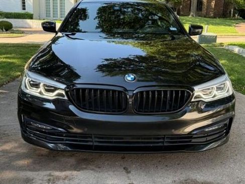 Used 2017 BMW 540i RWD image 1