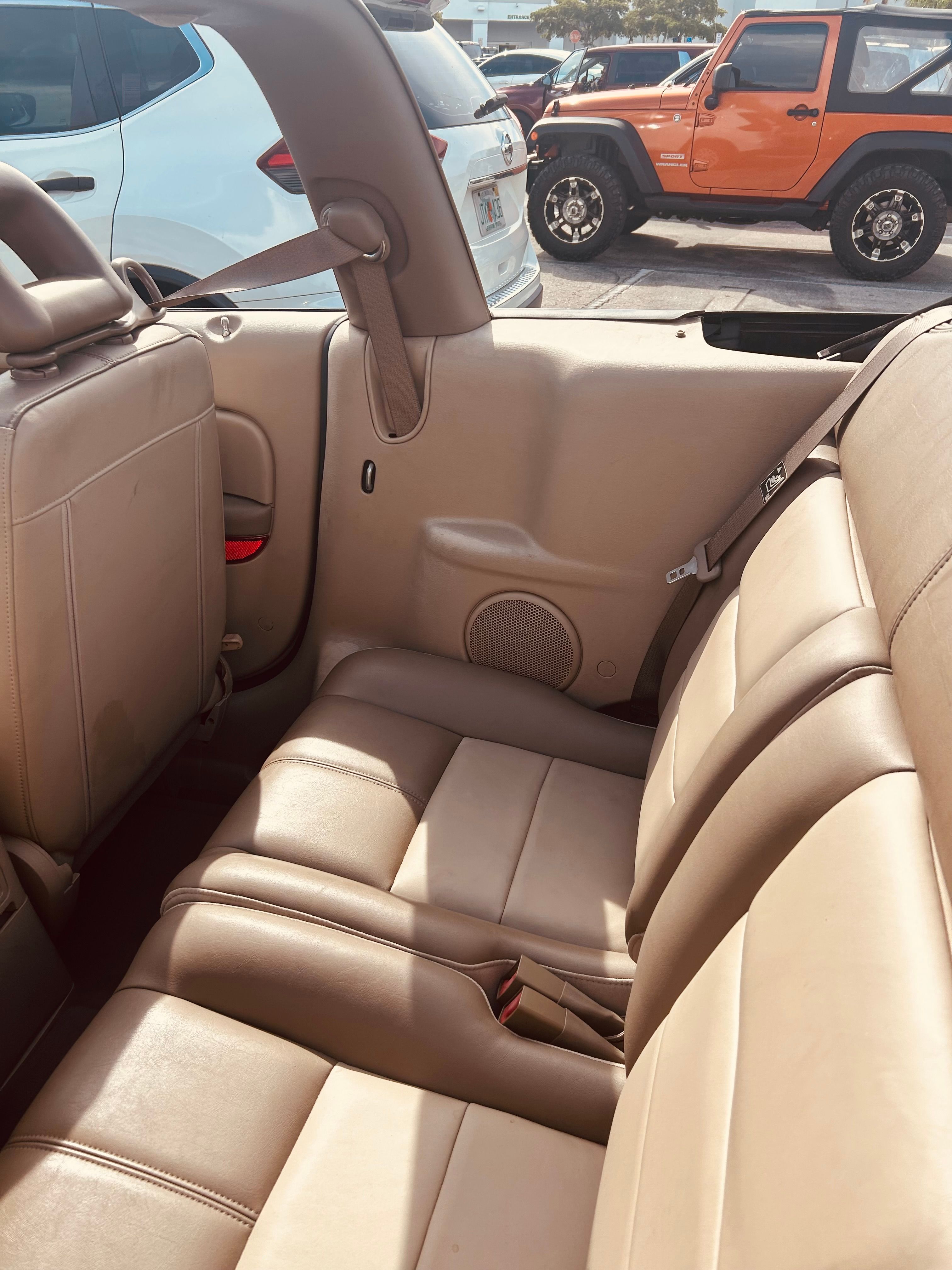 Used 2008 Chrysler PT Cruiser Convertible FWD image 12