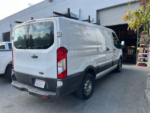 Used 2015 Ford Transit 250 130 Low Roof image 5