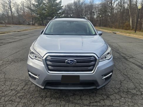 Used 2019 Subaru Ascent Limited image 2
