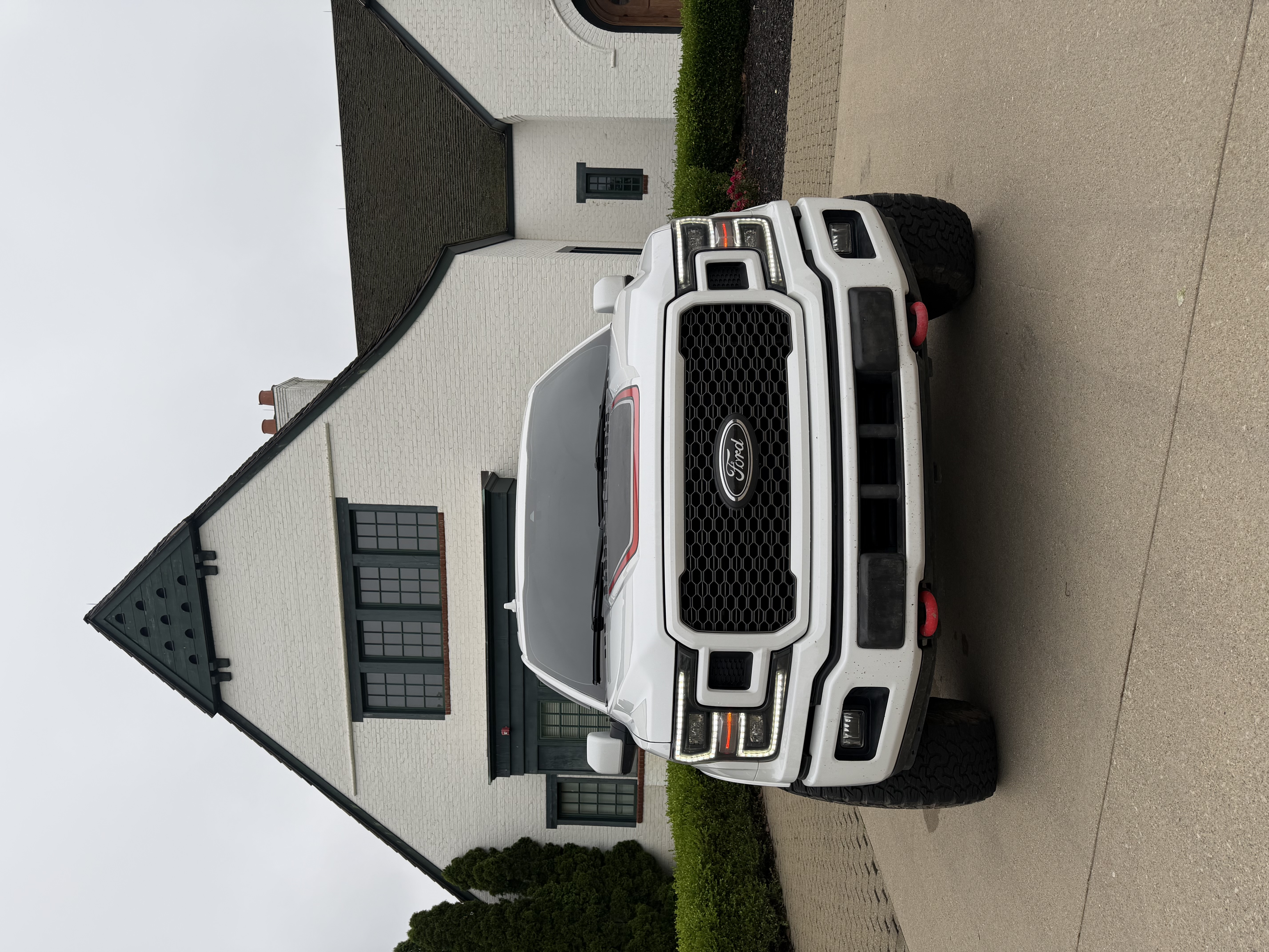 Used 2018 Ford F150 Lariat w/ Equipment Group 502A Luxury AWD/4WD image 17