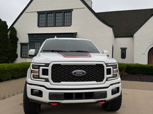 Used 2018 Ford F150 Lariat w/ Equipment Group 502A Luxury AWD/4WD image 17
