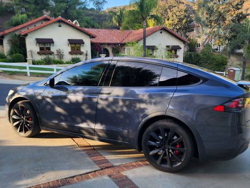 Used 2016 Tesla Model X Performance image 6