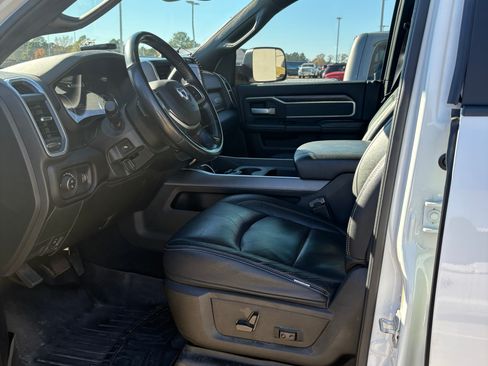 Used 2022 RAM 2500 Big Horn w/ Level C Equiment Group image 6