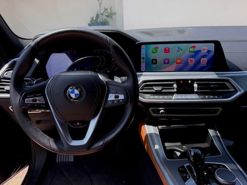 Used 2022 BMW X5 xDrive40i AWD/4WD image 10