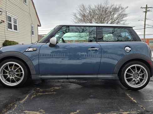 Used 2010 MINI Cooper S image 4