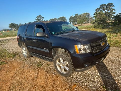 Used 2008 Chevrolet Tahoe LS w/ Max Trailering Package AWD/4WD image 1
