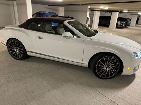 Used 2012 Bentley Continental GT image 11