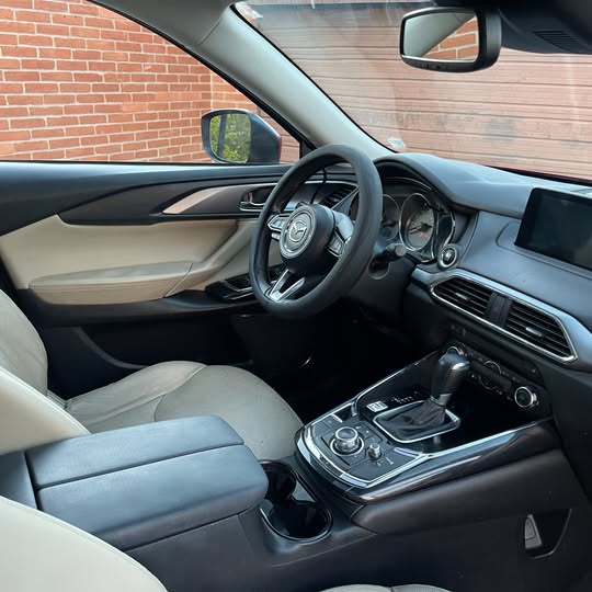 Used 2016 MAZDA CX-9 Touring FWD image 4