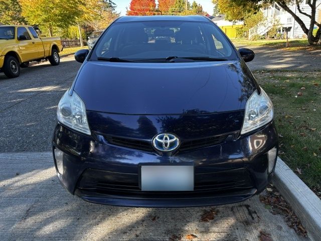 Used 2012 Toyota Prius Two FWD image 2