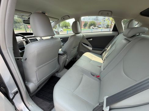 Used 2010 Toyota Prius Five FWD image 12