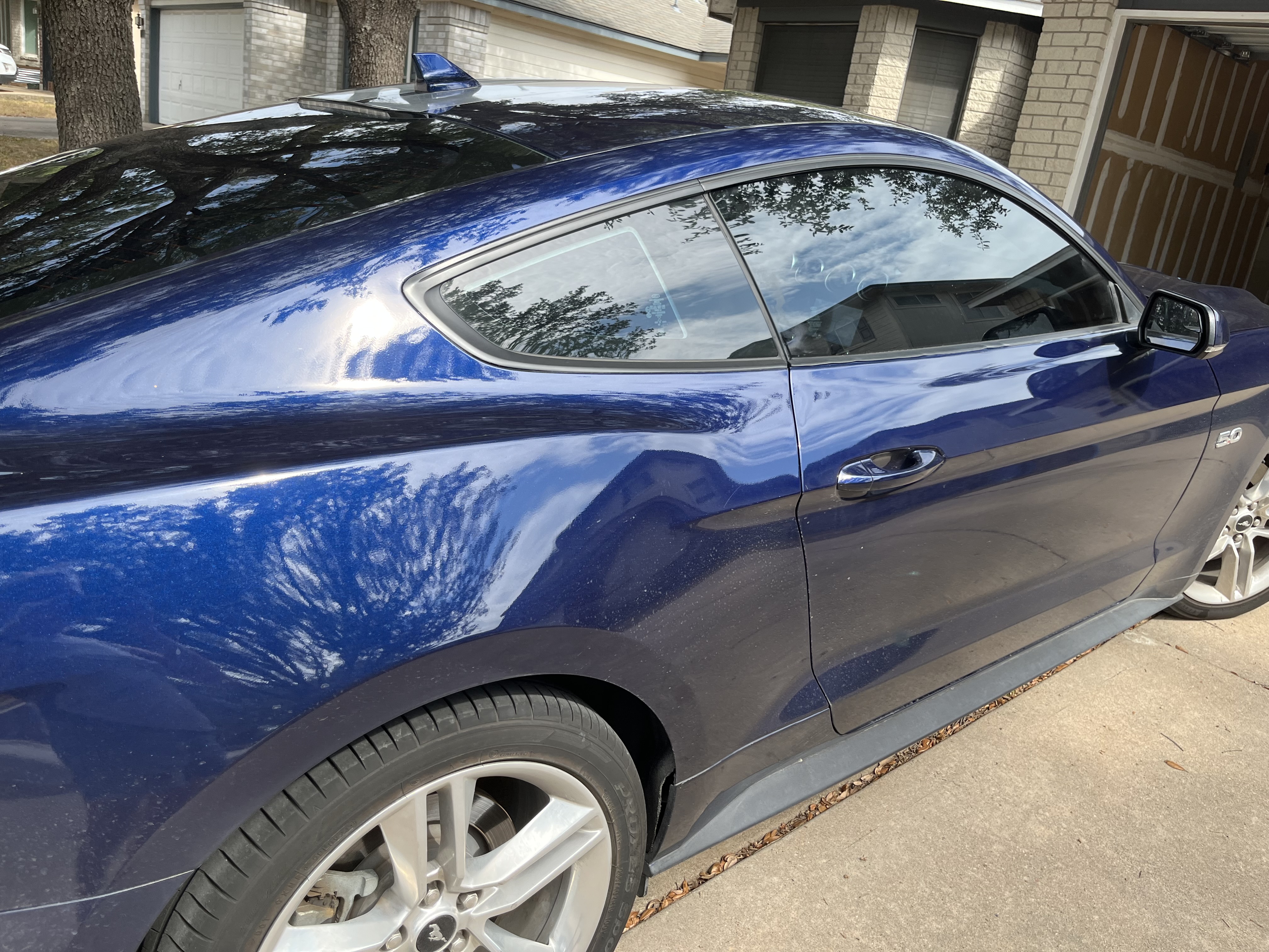 Used 2020 Ford Mustang GT Premium RWD image 9