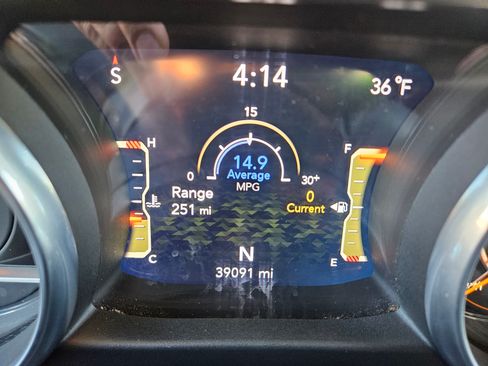 Used 2018 Jeep Wrangler Unlimited Sport S image 8