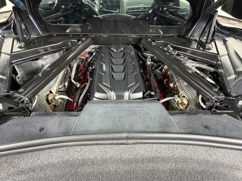 Used 2023 Chevrolet Corvette Stingray Premium Cpe w/ Z51 Performance Package RWD image 12