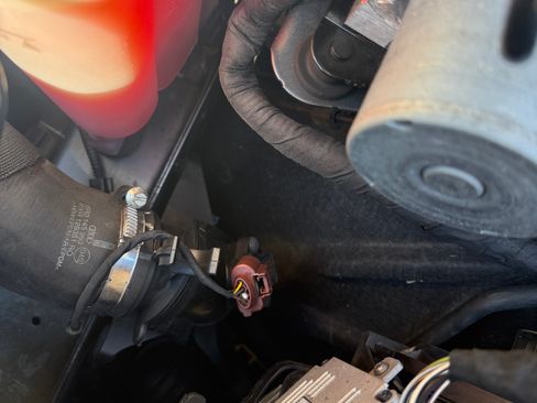 Used 2015 Audi Q5 2.0T Premium Plus w/ Technology Package image 8