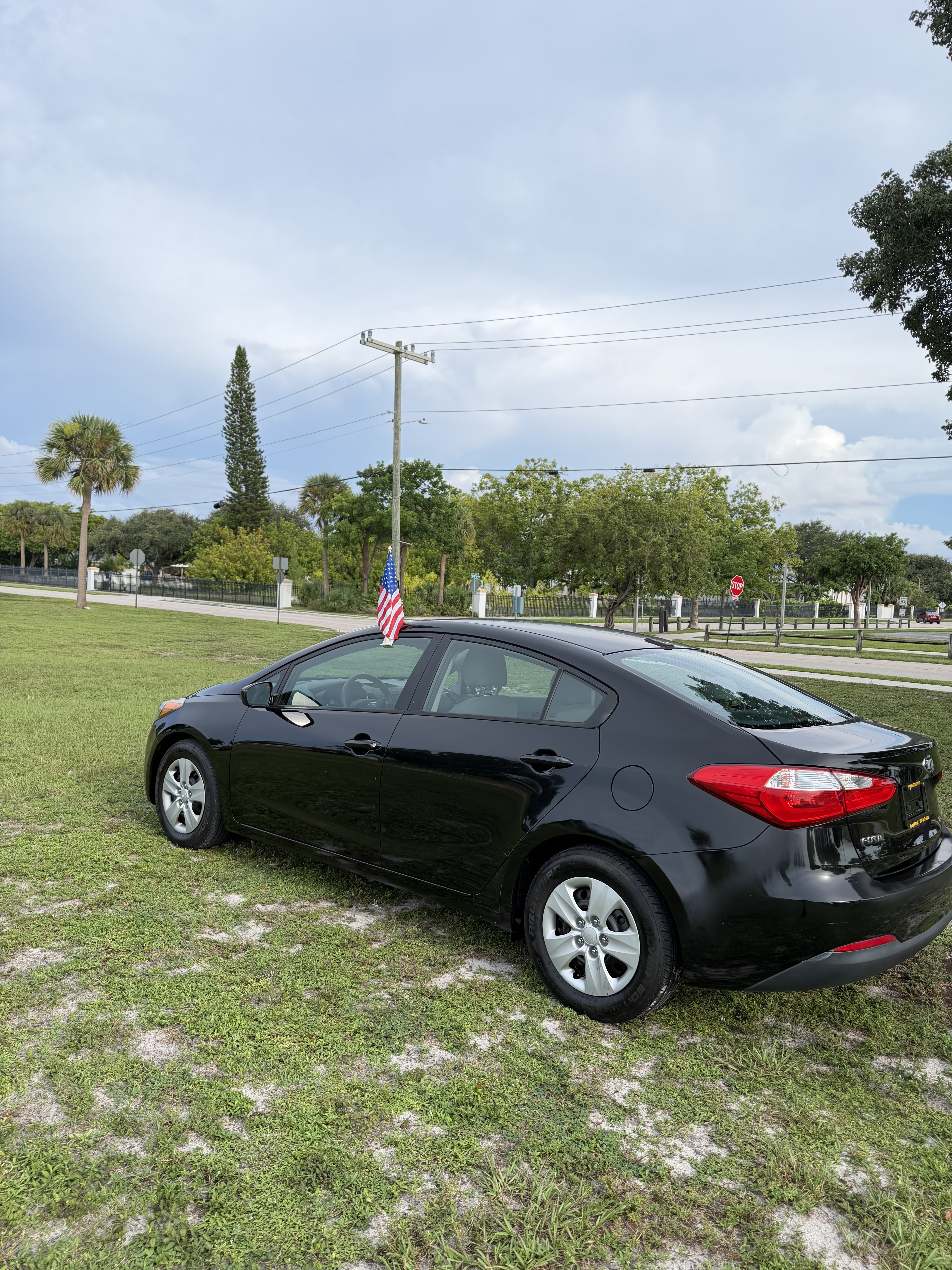 Used 2016 Kia Forte LX FWD image 9
