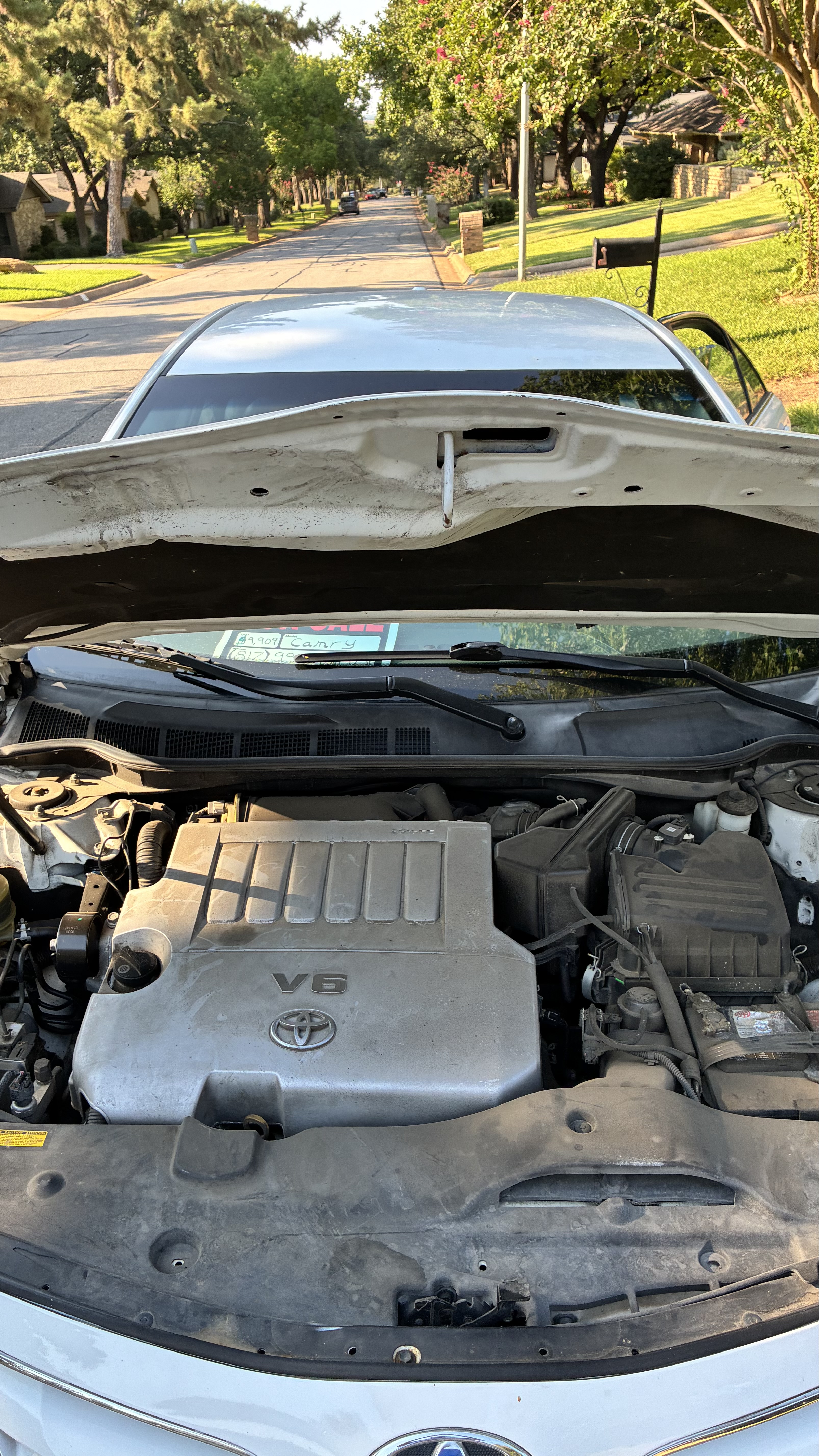 Used 2011 Toyota Camry LE FWD image 5