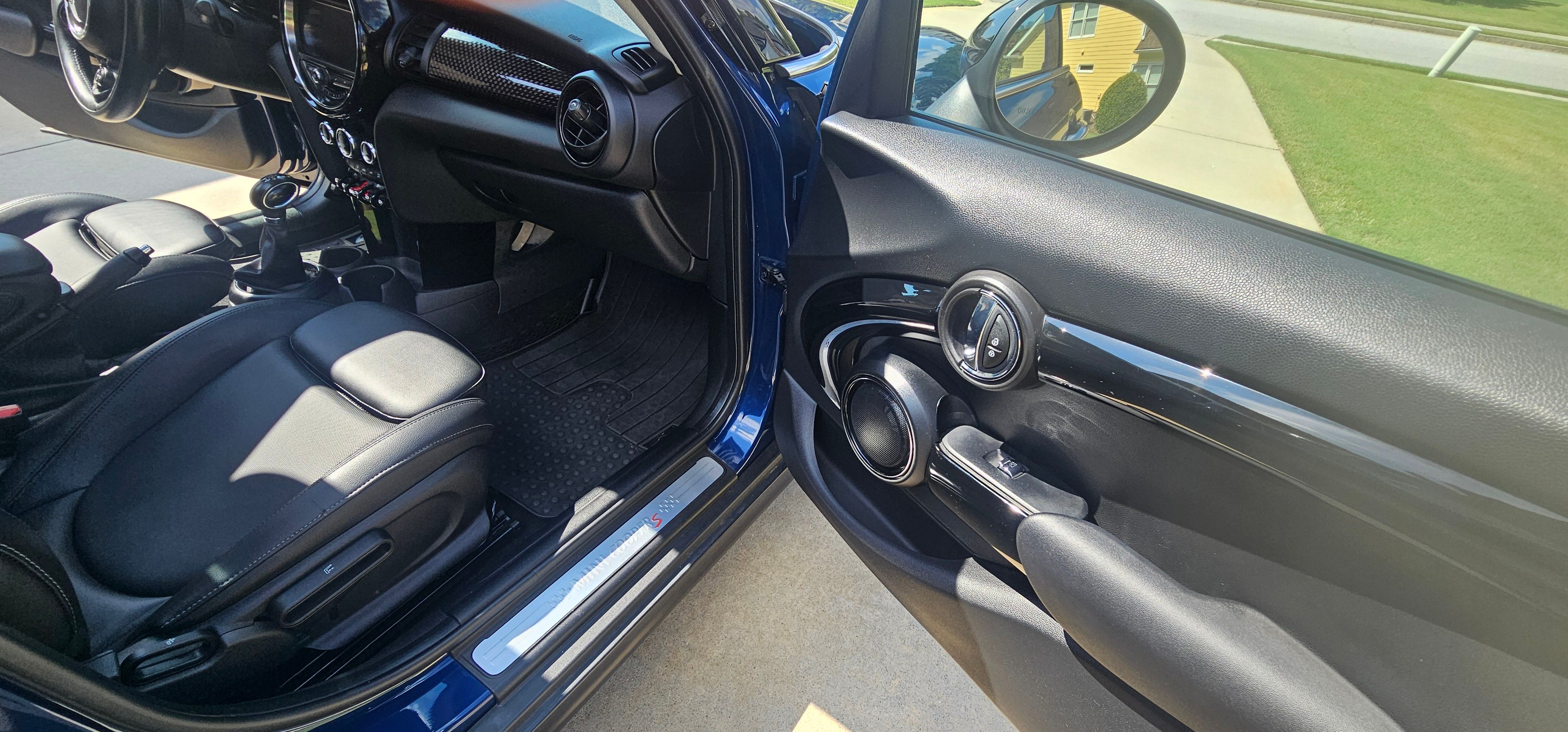 Used 2018 MINI Cooper S FWD image 12