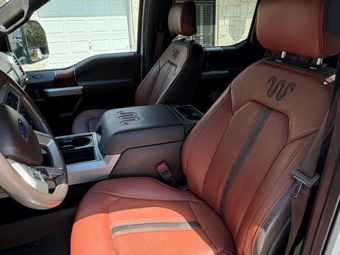 Used 2020 Ford F350 King Ranch w/ Chrome Package AWD/4WD image 9