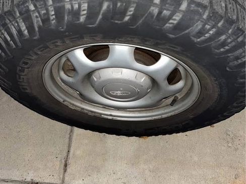 Used 2019 Ford F150 Lariat image 5