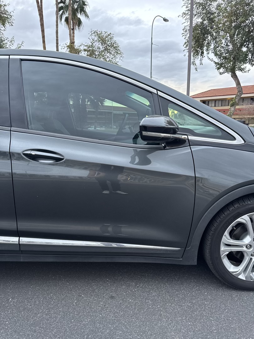 Used 2020 Chevrolet Bolt LT FWD image 15