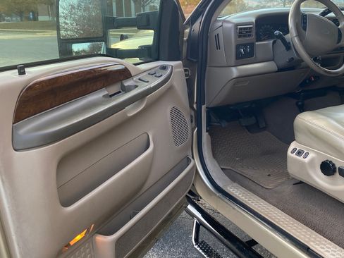 Used 2000 Ford F250 4x4 SuperCab Super Duty image 8