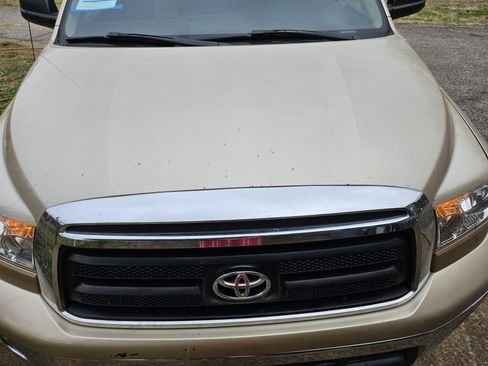 Used 2010 Toyota Tundra SR5 image 9