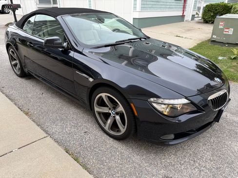 Used 2010 BMW 650i Convertible RWD image 2