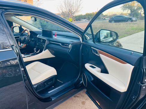 Used 2021 Lexus RX 350 FWD w/ Premium Package image 15