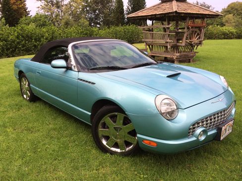 Used 2002 Ford Thunderbird RWD image 6