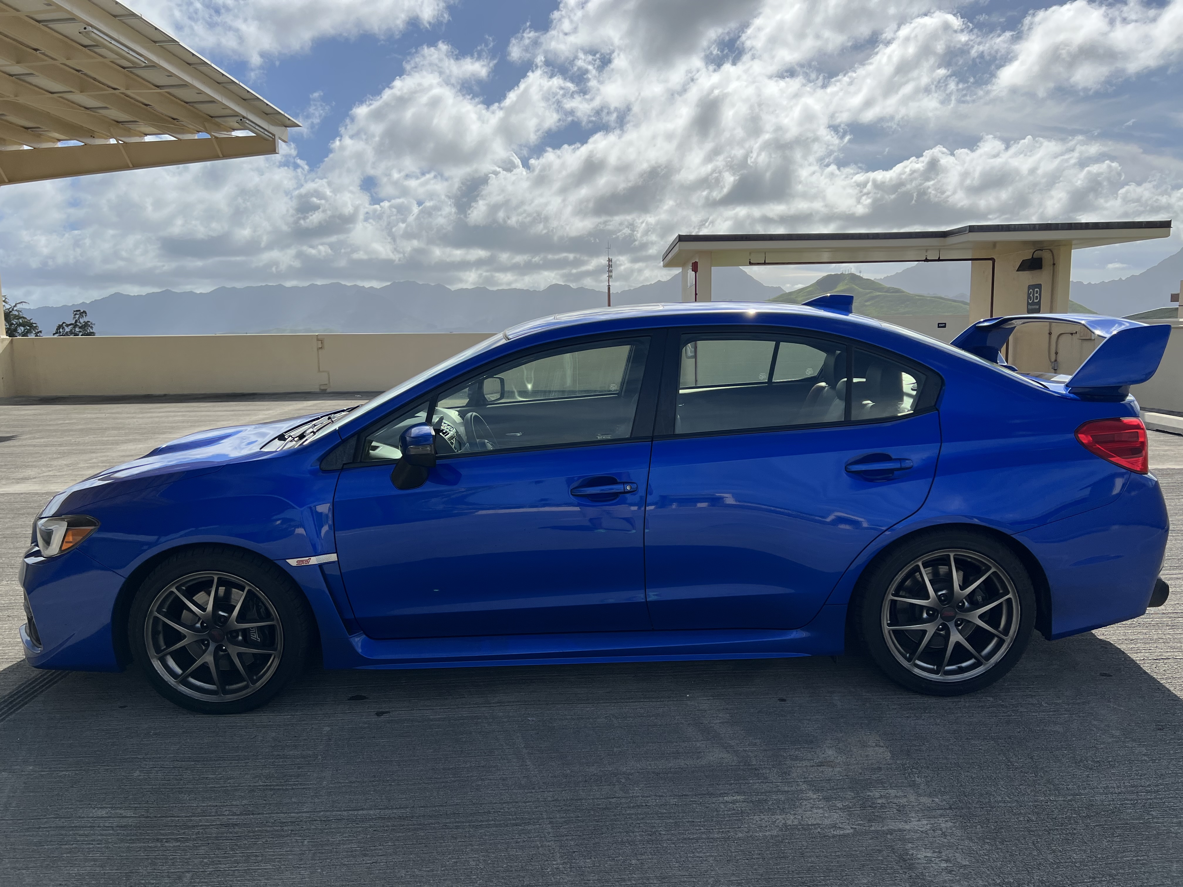 Used 2017 Subaru WRX STI Limited w/ Popular Package #3 AWD/4WD image 6