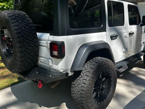 Used 2020 Jeep Wrangler Unlimited Sport AWD/4WD image 6