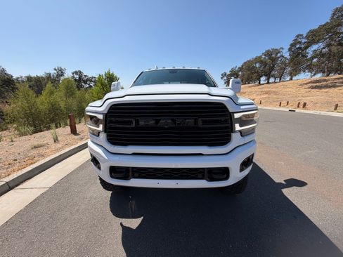 Used 2023 RAM 3500 Big Horn w/ Level B Equipment Group AWD/4WD image 21