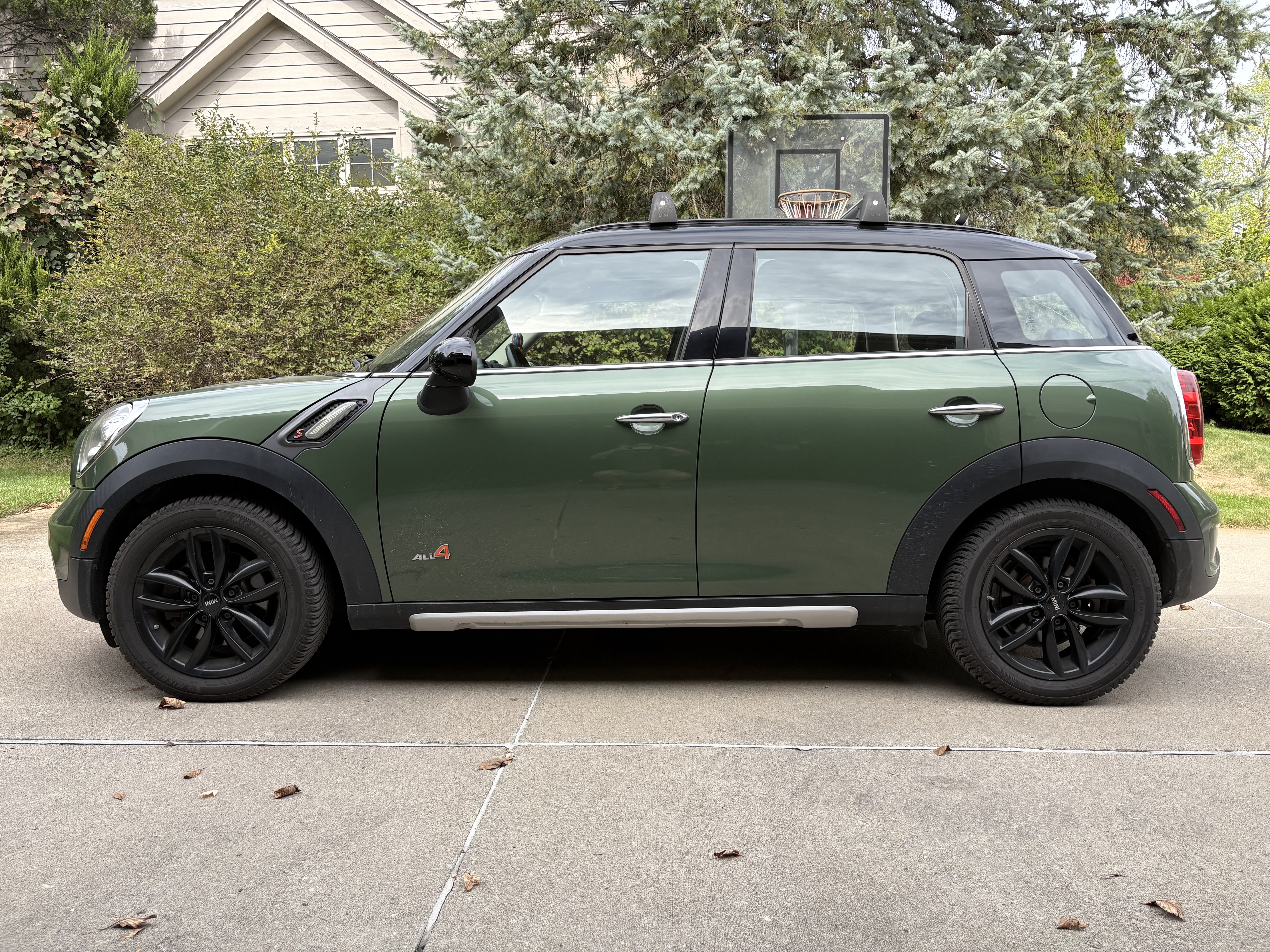 Used 2016 MINI Cooper Countryman S AWD/4WD image 2